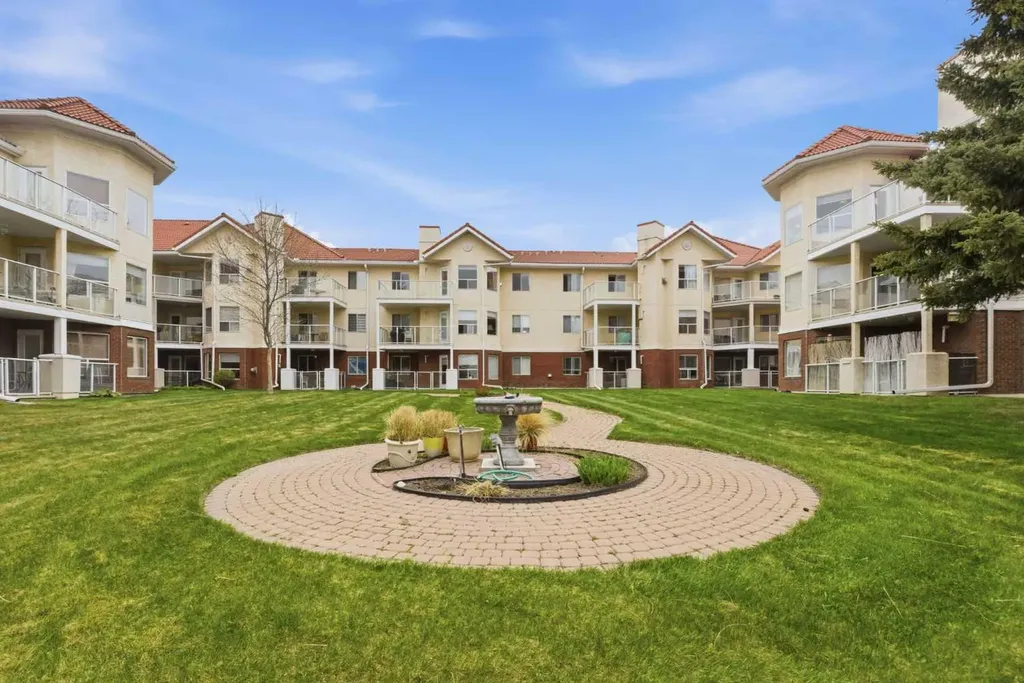 1818 Simcoe Boulevard SW Calgary AB T3H 3L9