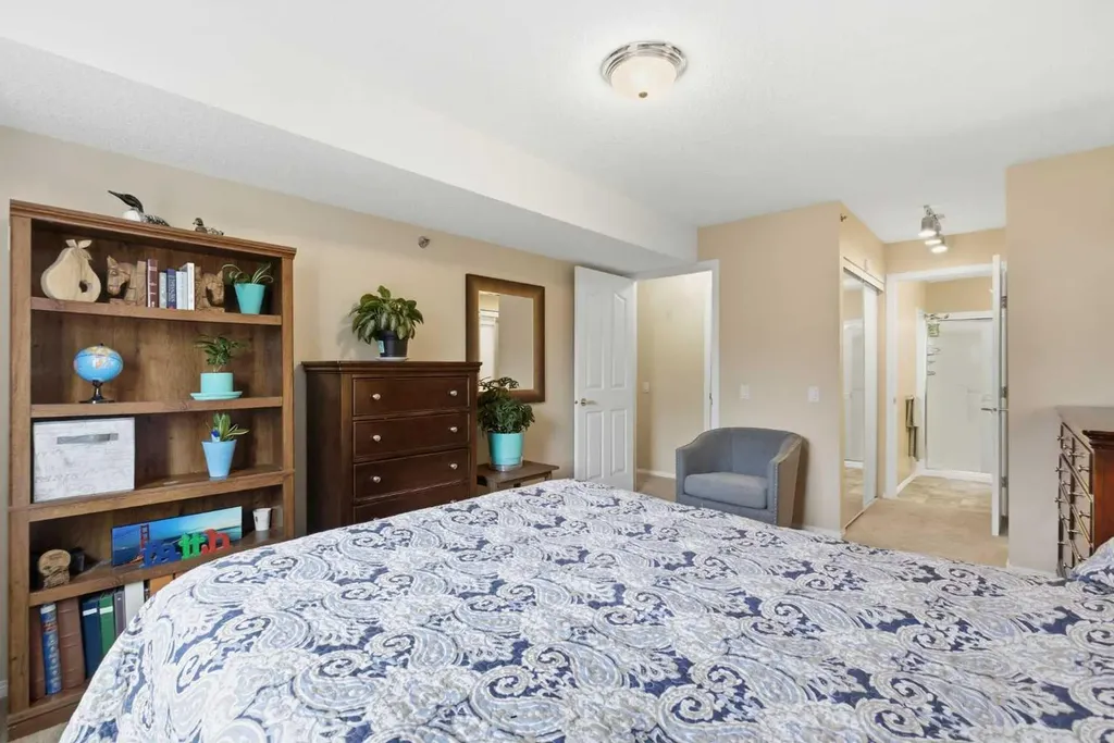 1818 Simcoe Boulevard SW Calgary AB T3H 3L9