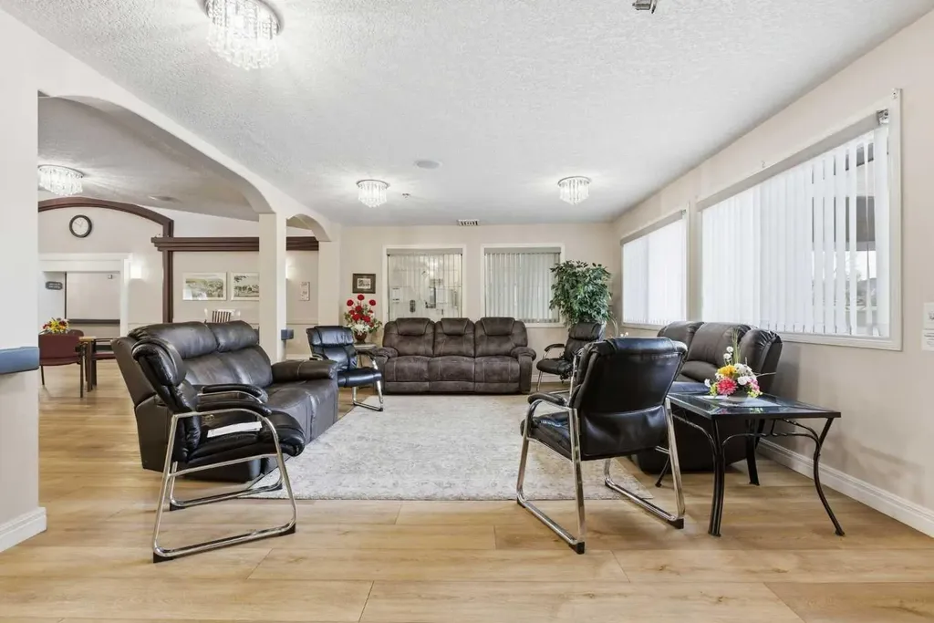 1818 Simcoe Boulevard SW Calgary AB T3H 3L9