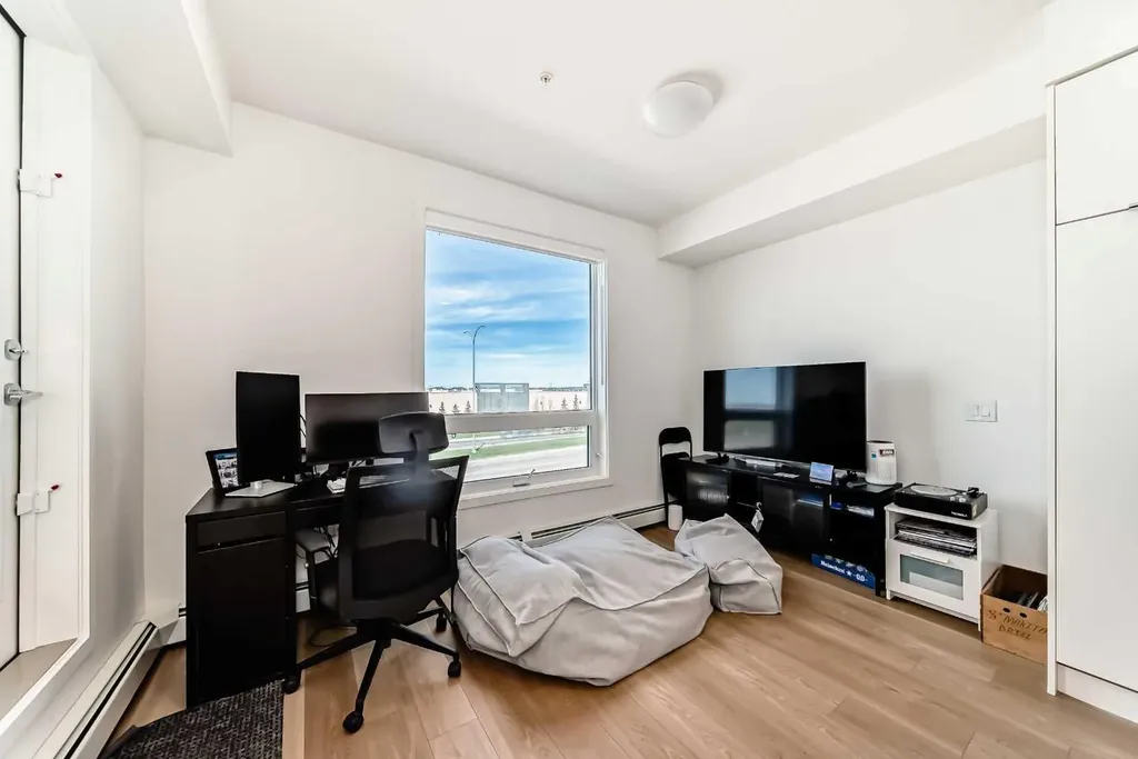 8500 19 Avenue SE Calgary AB T2A 0M8