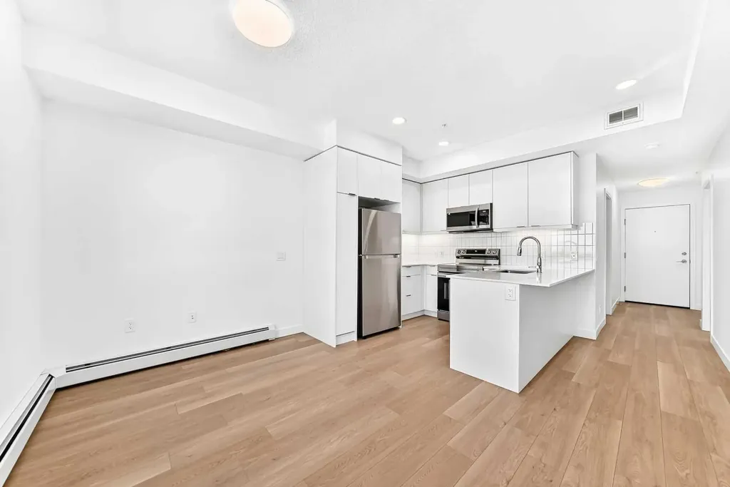 8500 19 Avenue SE Calgary AB T2A 0M8