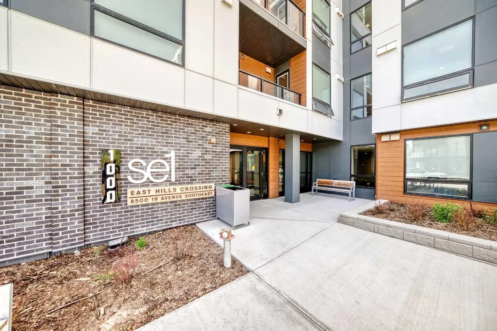 8500 19 Avenue SE Calgary AB T2A 0M8