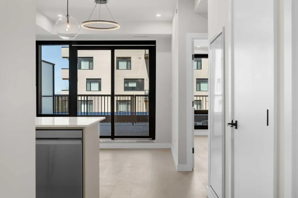 8375 Broadcast Avenue SW Calgary AB T3H 6N2