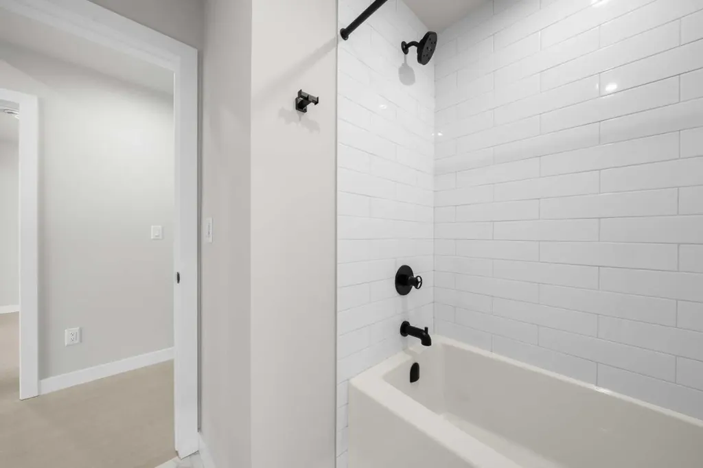 8375 Broadcast Avenue SW Calgary AB T3H 6N2