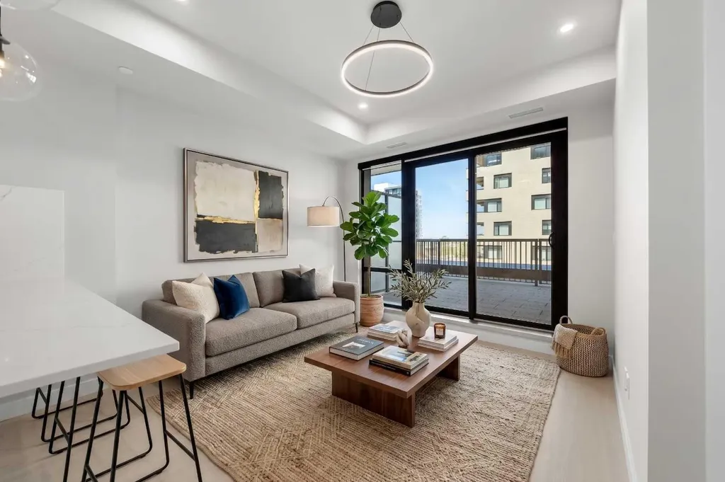 8375 Broadcast Avenue SW Calgary AB T3H 6N2