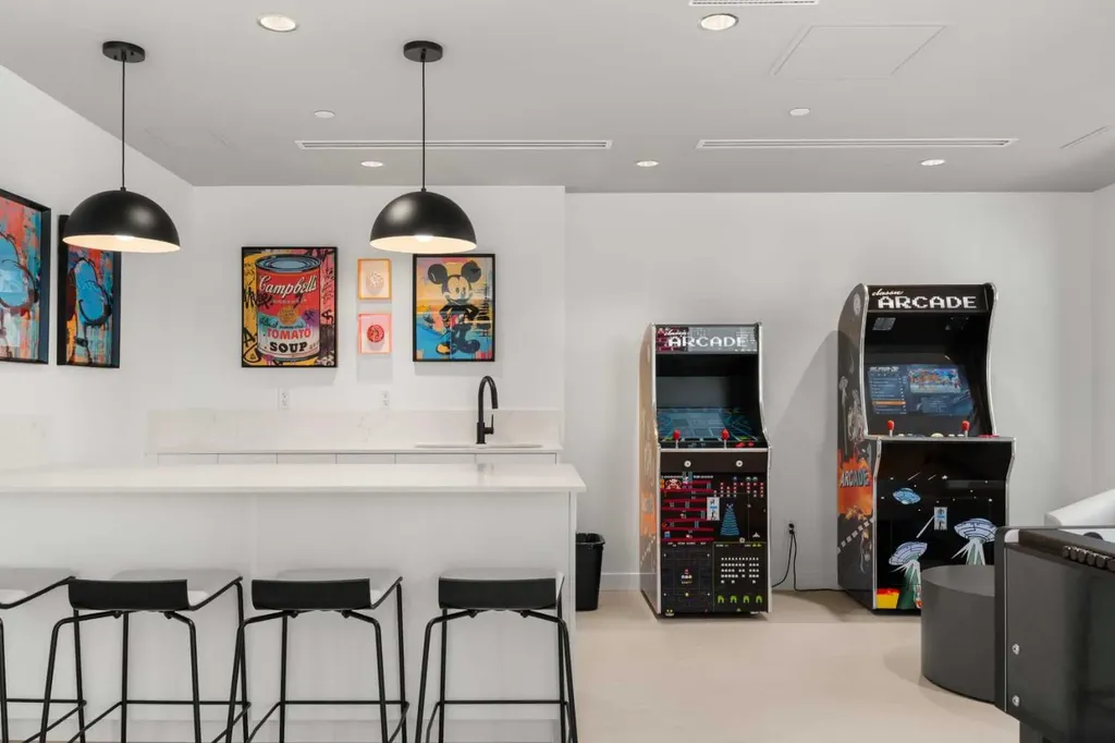 8375 Broadcast Avenue SW Calgary AB T3H 6N2