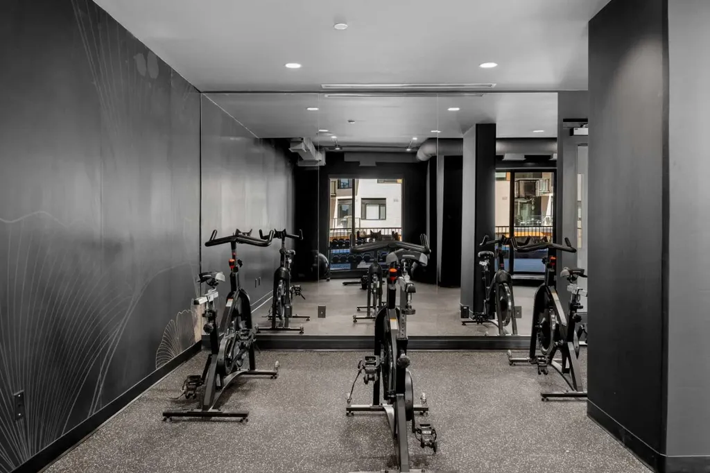 8375 Broadcast Avenue SW Calgary AB T3H 6N2