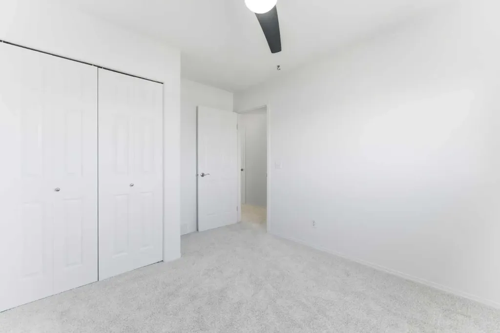 201 Crystalridge Rise Okotoks AB T1S 1W6