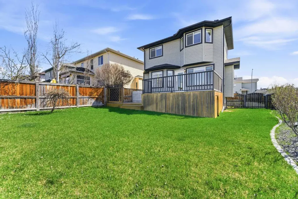 201 Crystalridge Rise Okotoks AB T1S 1W6