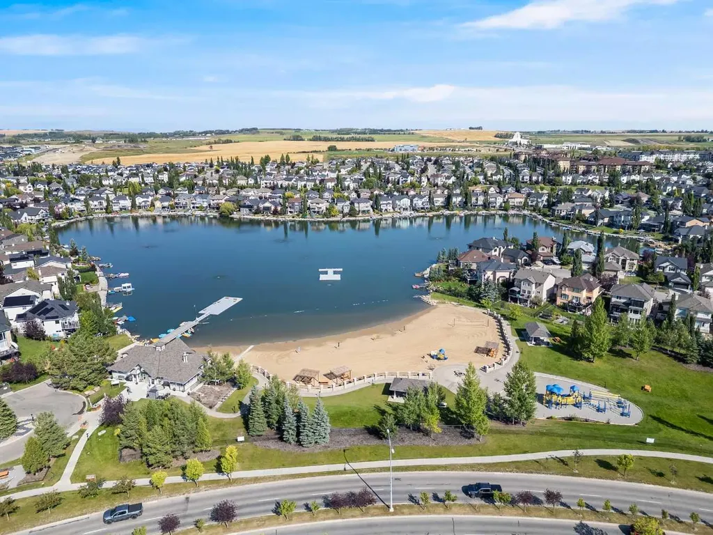 201 Crystalridge Rise Okotoks AB T1S 1W6