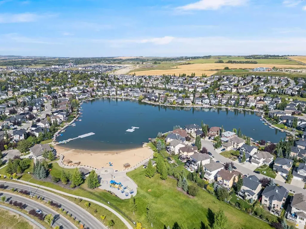 201 Crystalridge Rise Okotoks AB T1S 1W6
