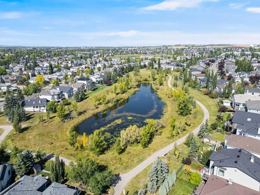 201 Crystalridge Rise Okotoks AB T1S 1W6