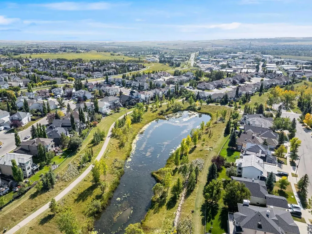 201 Crystalridge Rise Okotoks AB T1S 1W6