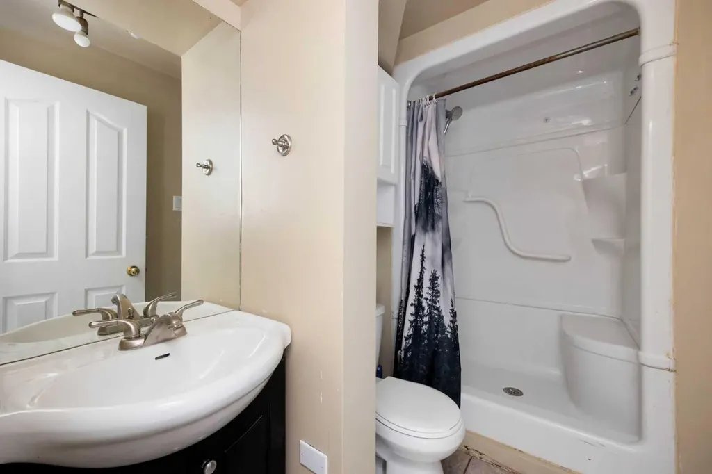233 Bacon Place Fort Mcmurray AB T9K 1Z8