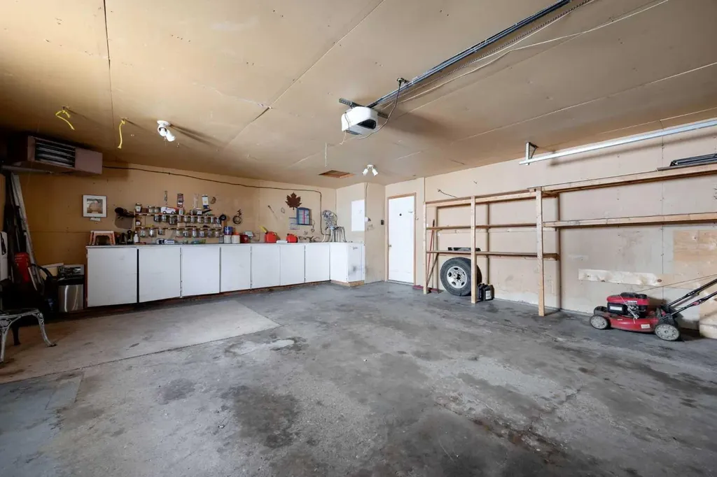 233 Bacon Place Fort Mcmurray AB T9K 1Z8