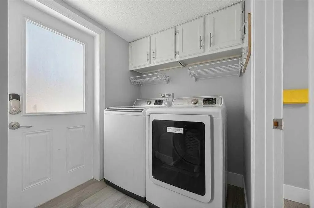 55 Millrise Way SW Calgary AB T2Y 2M7