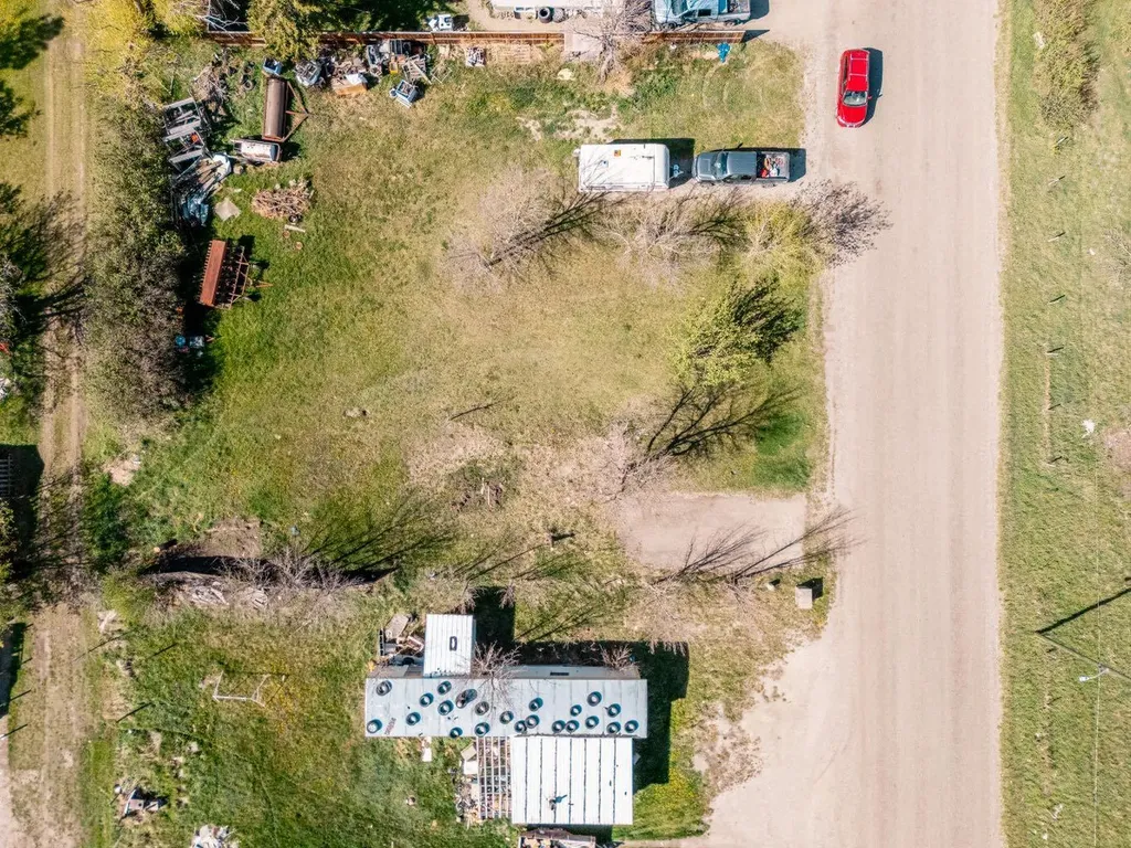 837 2 Street E Cardston AB T0K 0K0