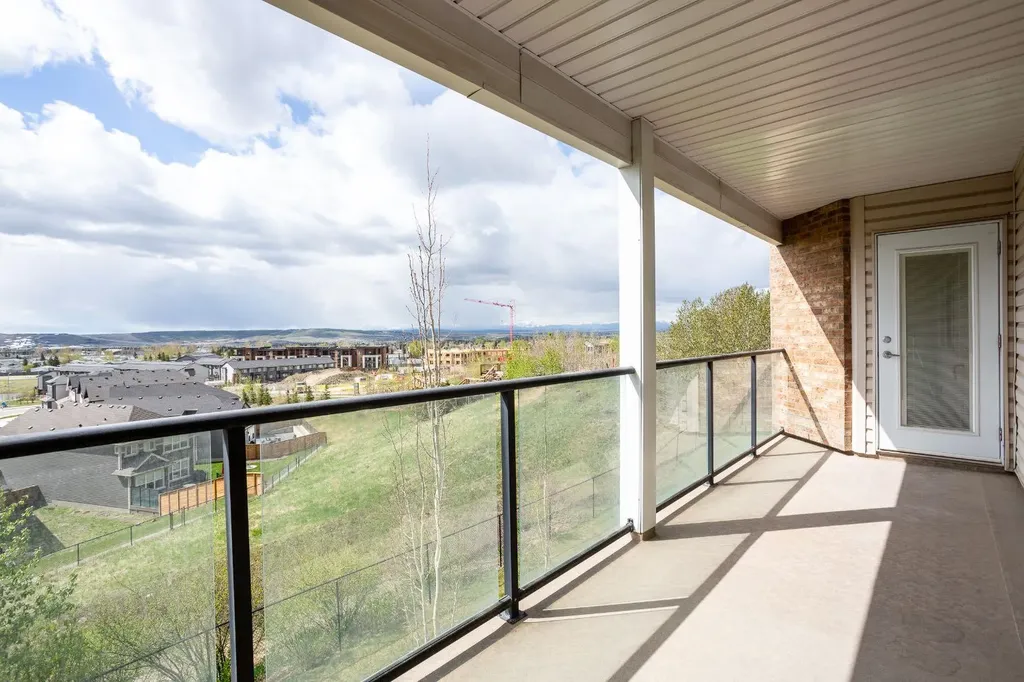 950 Arbour Lake Road NW Calgary AB T3G 5B3