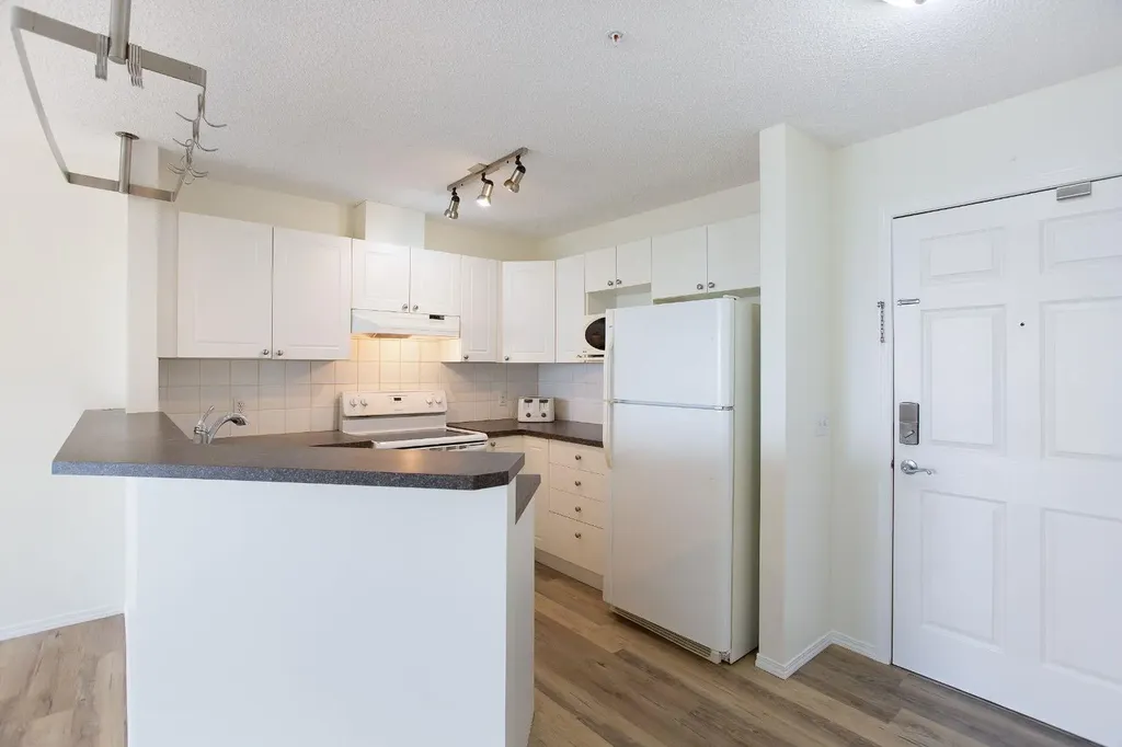 950 Arbour Lake Road NW Calgary AB T3G 5B3