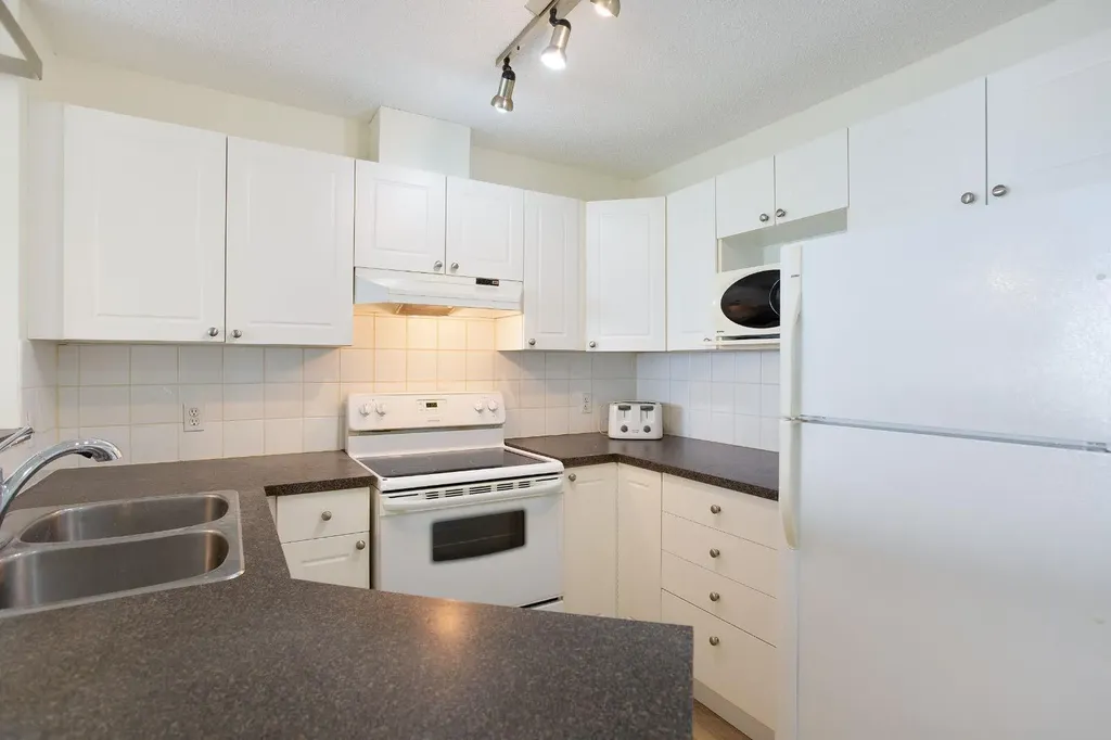 950 Arbour Lake Road NW Calgary AB T3G 5B3