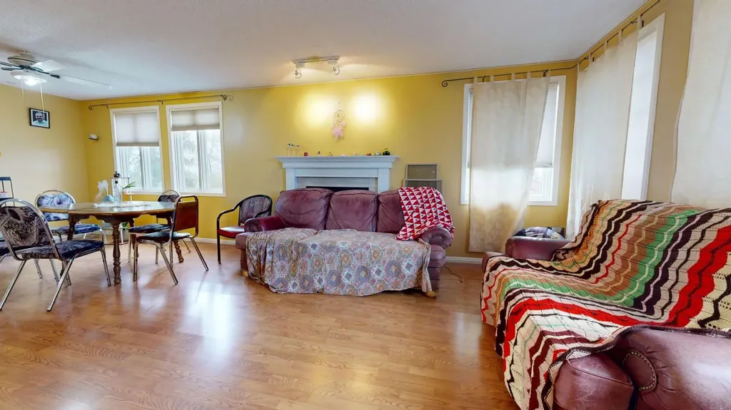 10713 105 Street Fairview AB T0H 1L0