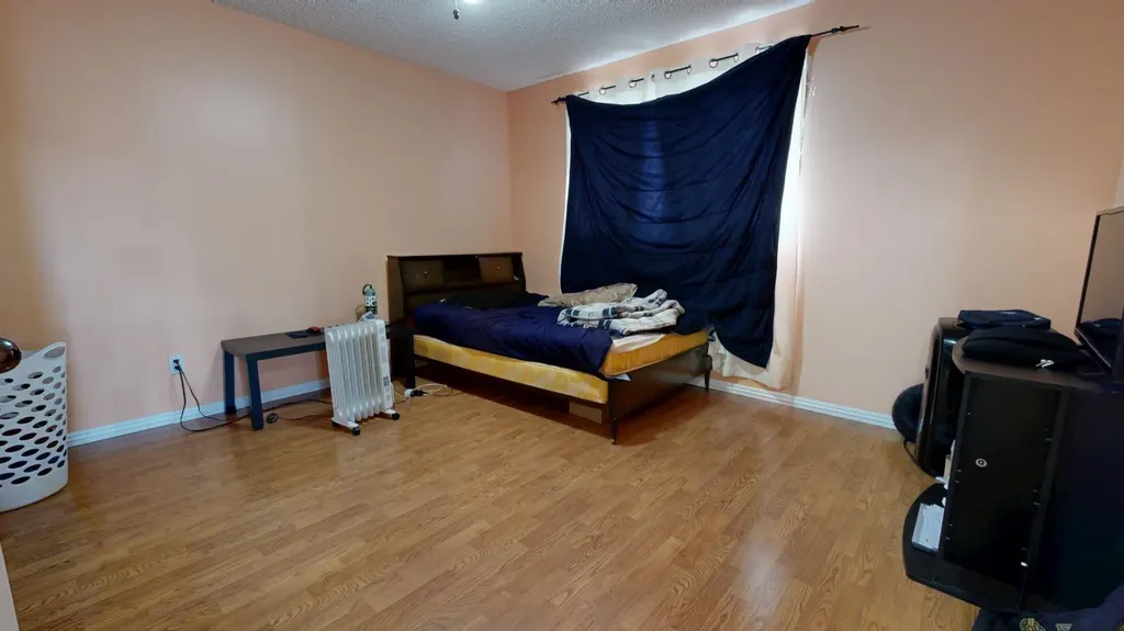 10713 105 Street Fairview AB T0H 1L0