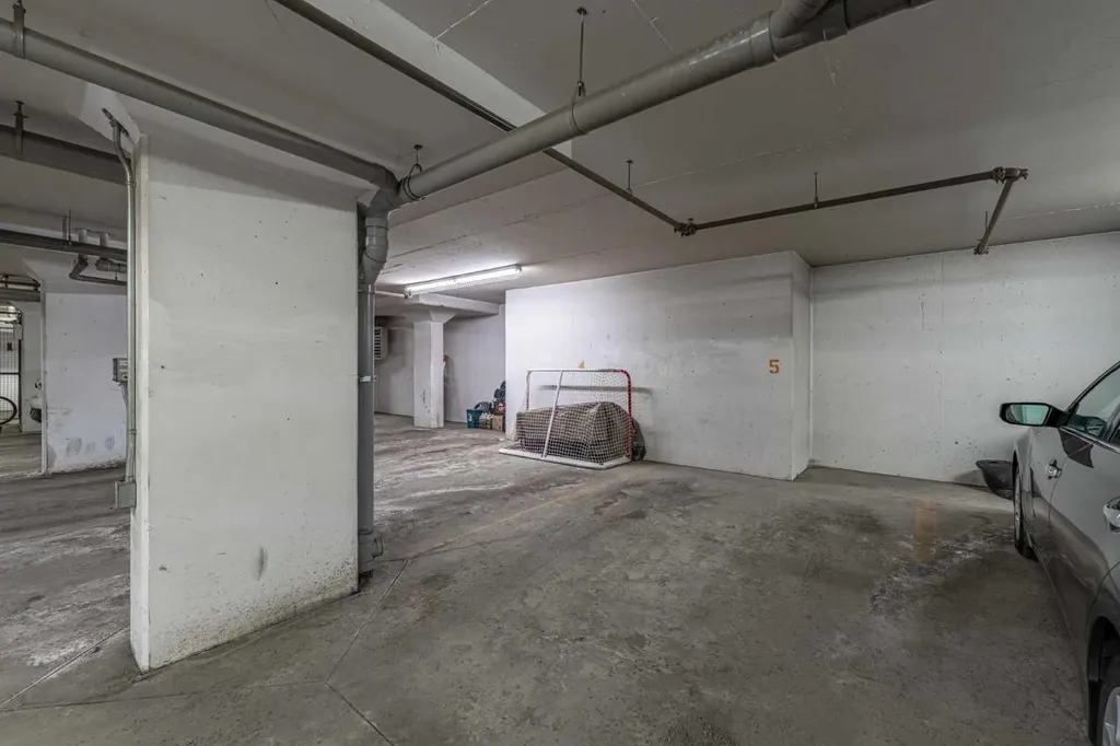 12 Sage Hill Terrace NW Calgary AB T3R 0W6