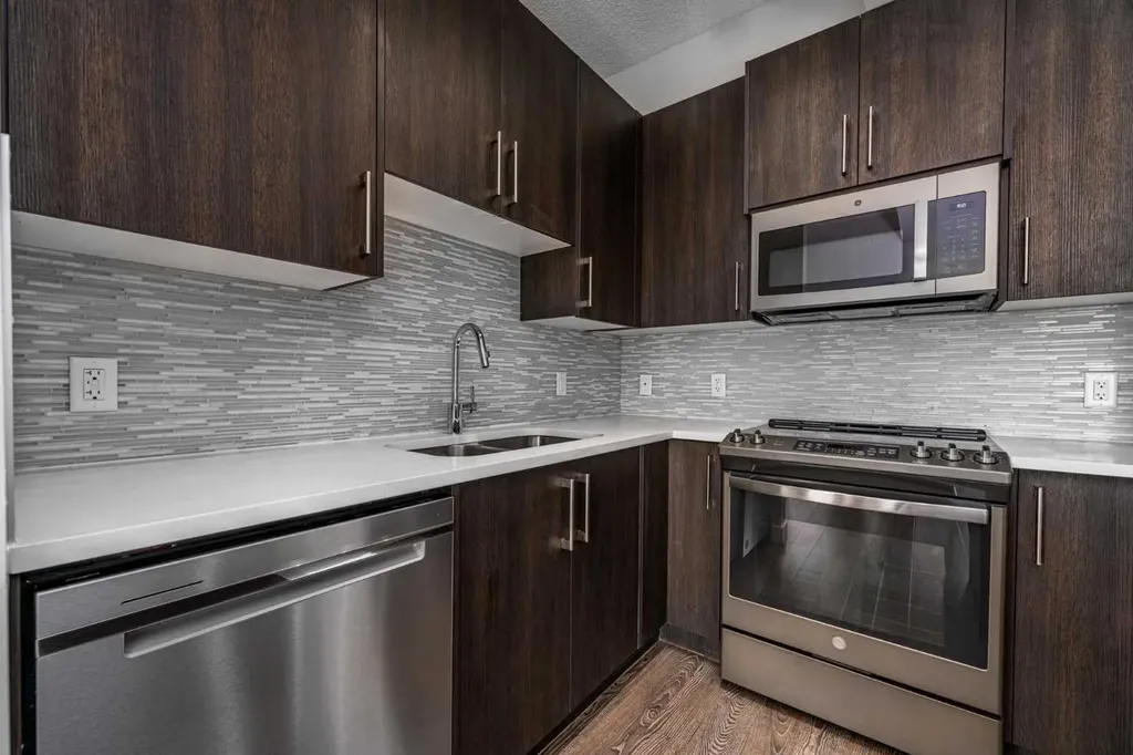 12 Sage Hill Terrace NW Calgary AB T3R 0W6