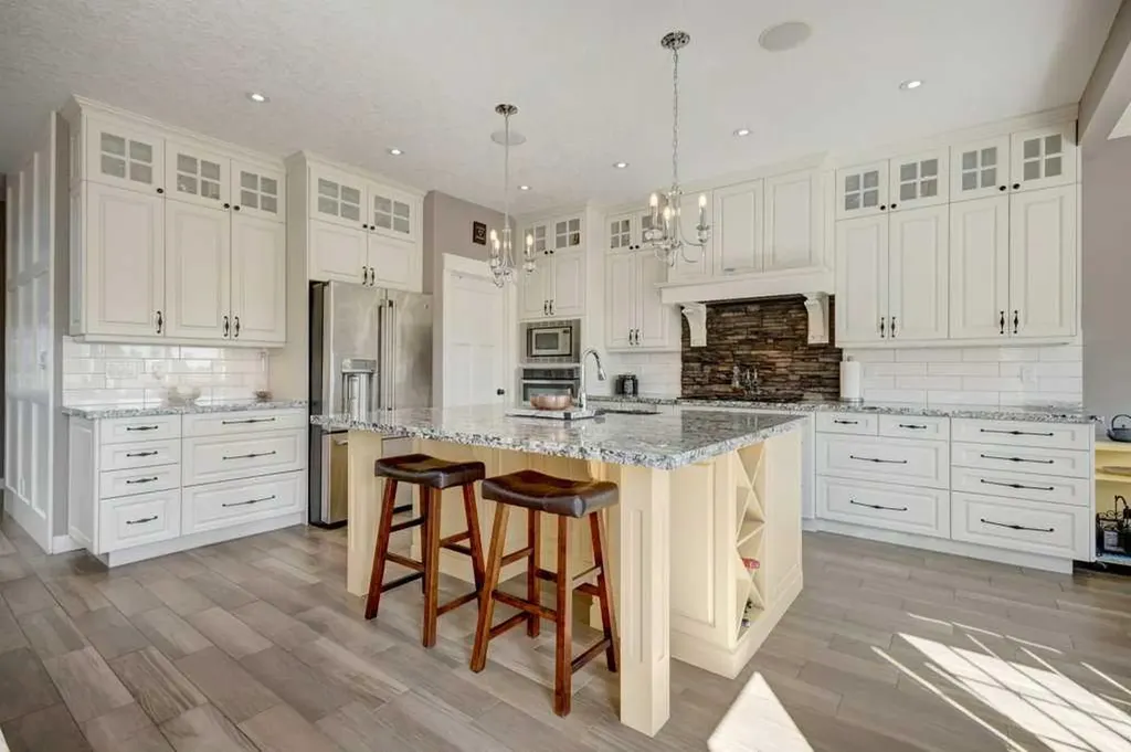 1233 Hillcrest Manor Estates Strathmore AB T1p1x1