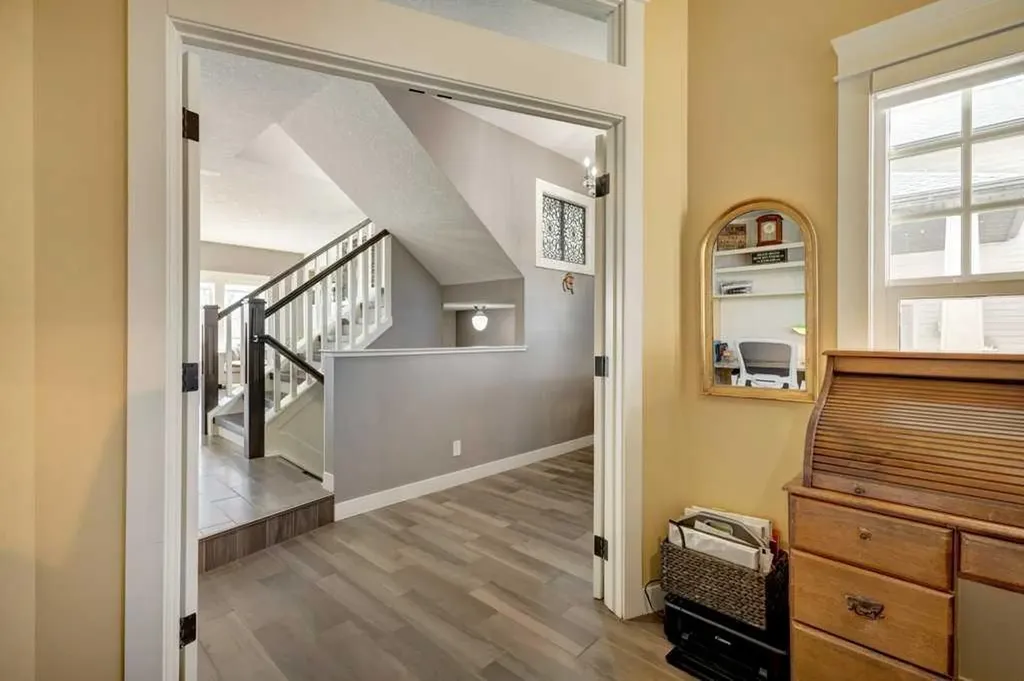 1233 Hillcrest Manor Estates Strathmore AB T1p1x1