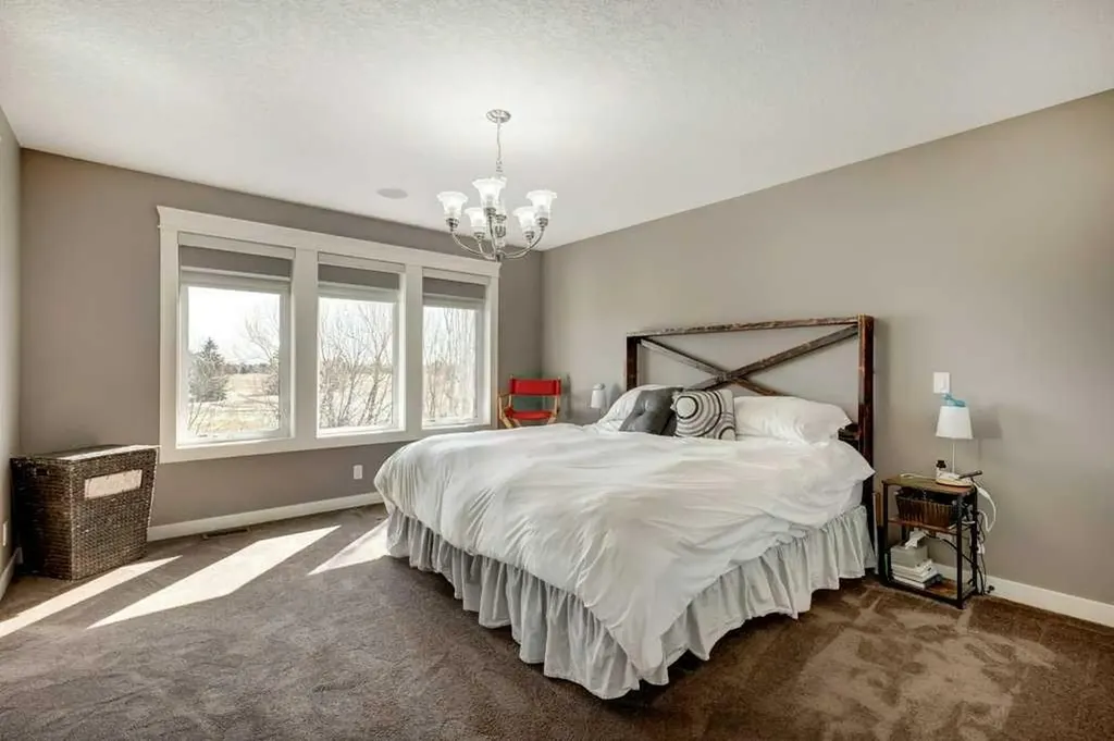 1233 Hillcrest Manor Estates Strathmore AB T1p1x1