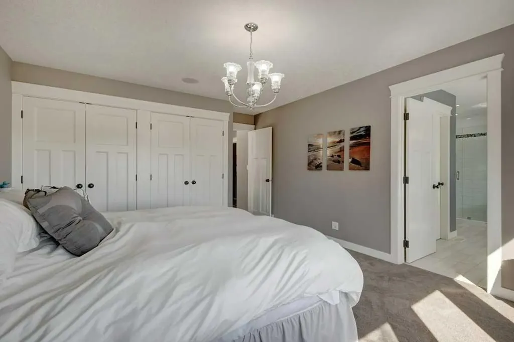 1233 Hillcrest Manor Estates Strathmore AB T1p1x1