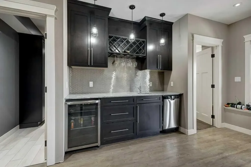 1233 Hillcrest Manor Estates Strathmore AB T1p1x1