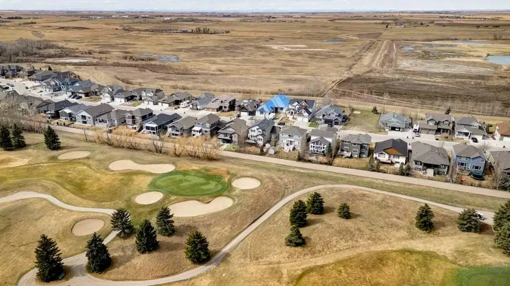 1233 Hillcrest Manor Estates Strathmore AB T1p1x1