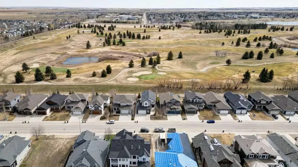 1233 Hillcrest Manor Estates Strathmore AB T1p1x1