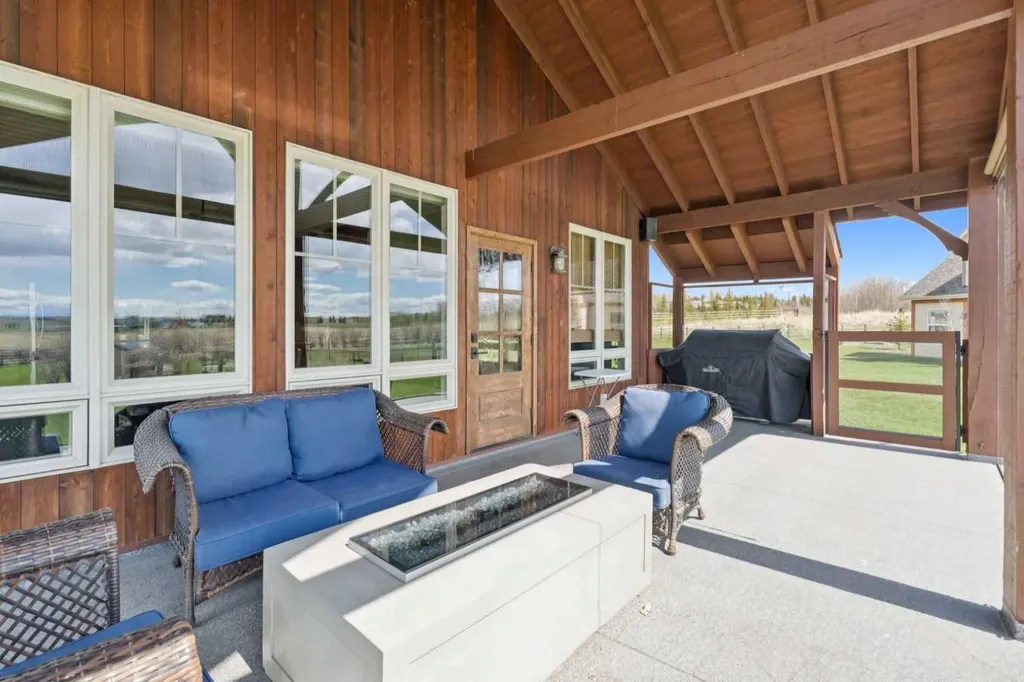 394049 12 Street E Rural Foothills County AB T1S 6C2
