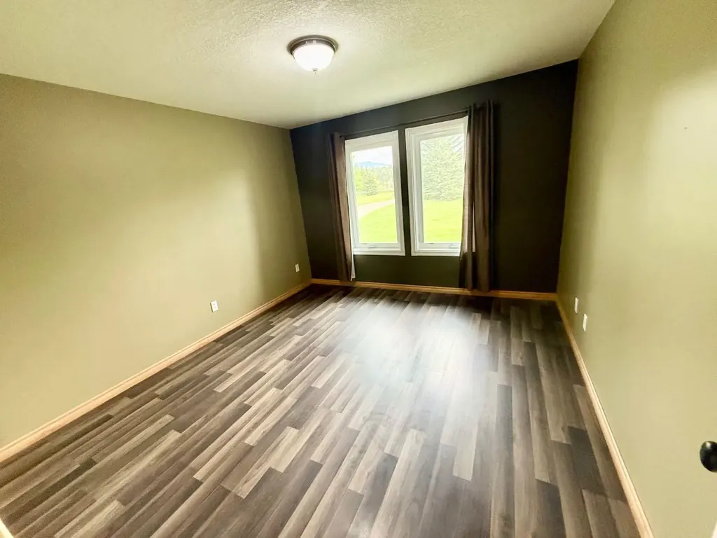 #14 - 50511 Highway 16 E - Maskuta Estates Hinton AB T7V 1X6
