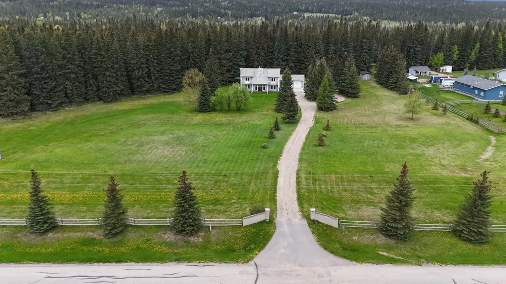 #14 - 50511 Highway 16 E - Maskuta Estates Hinton AB T7V 1X6