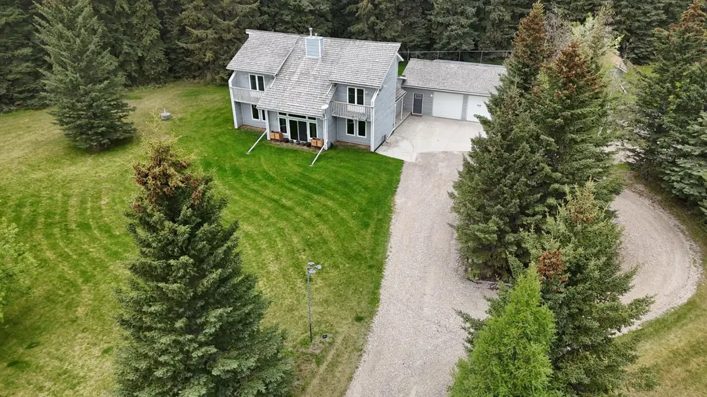 #14 - 50511 Highway 16 E - Maskuta Estates Hinton AB T7V 1X6