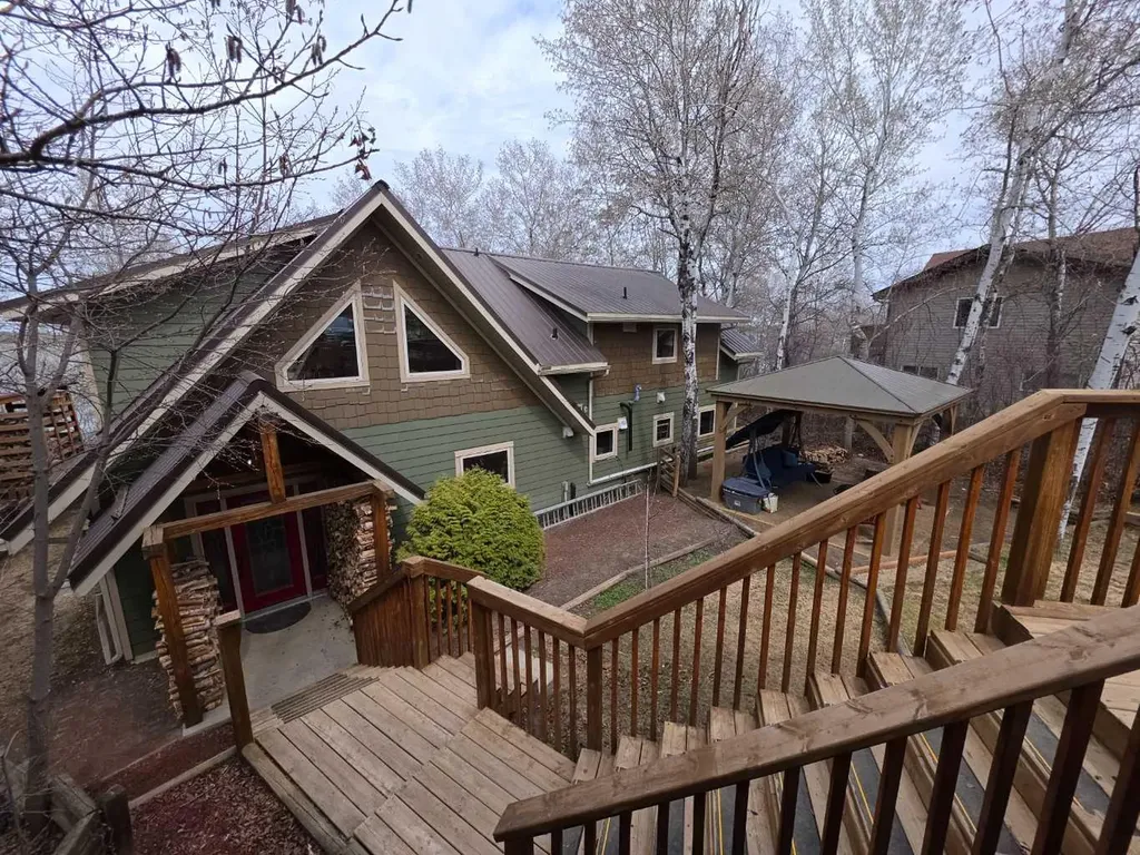Greenstreet SK, 24 Hill Avenue
