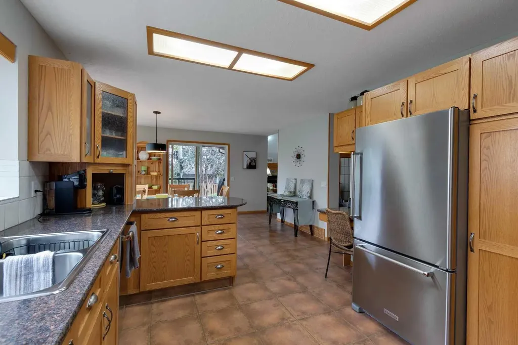 616 Memorial Avenue Vulcan AB T0L 2B0