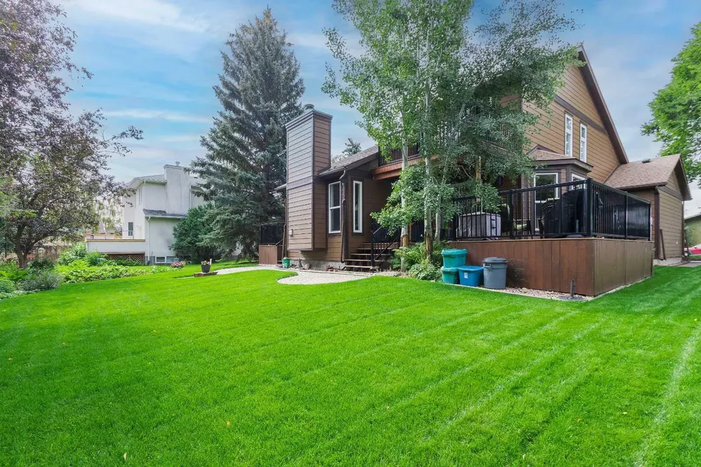 616 Memorial Avenue Vulcan AB T0L 2B0