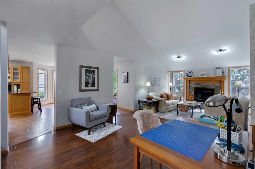 616 Memorial Avenue Vulcan AB T0L 2B0
