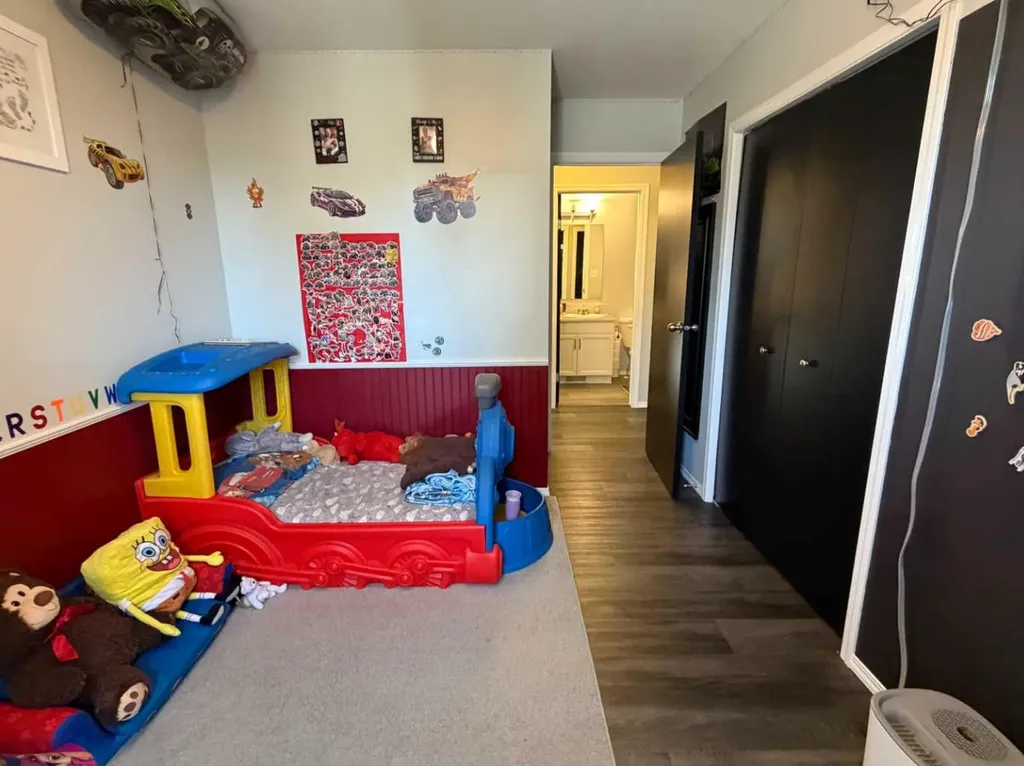 5214 45 Avenue Taber AB T1G 1B4