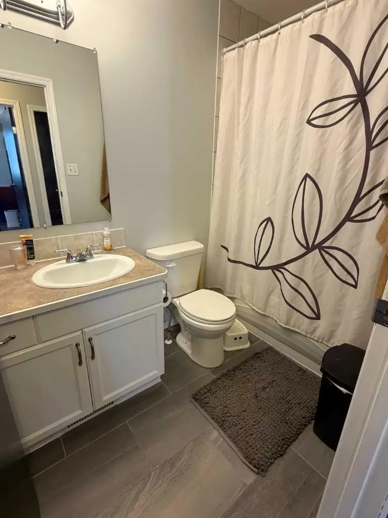 5214 45 Avenue Taber AB T1G 1B4