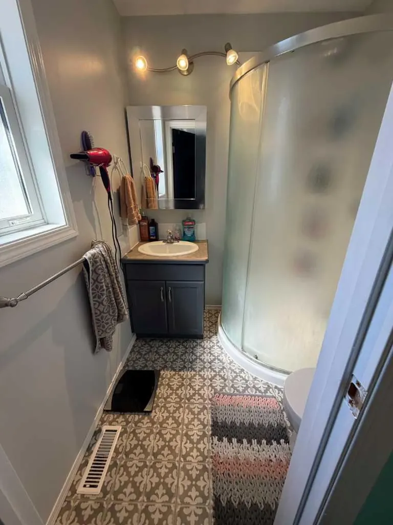 5214 45 Avenue Taber AB T1G 1B4