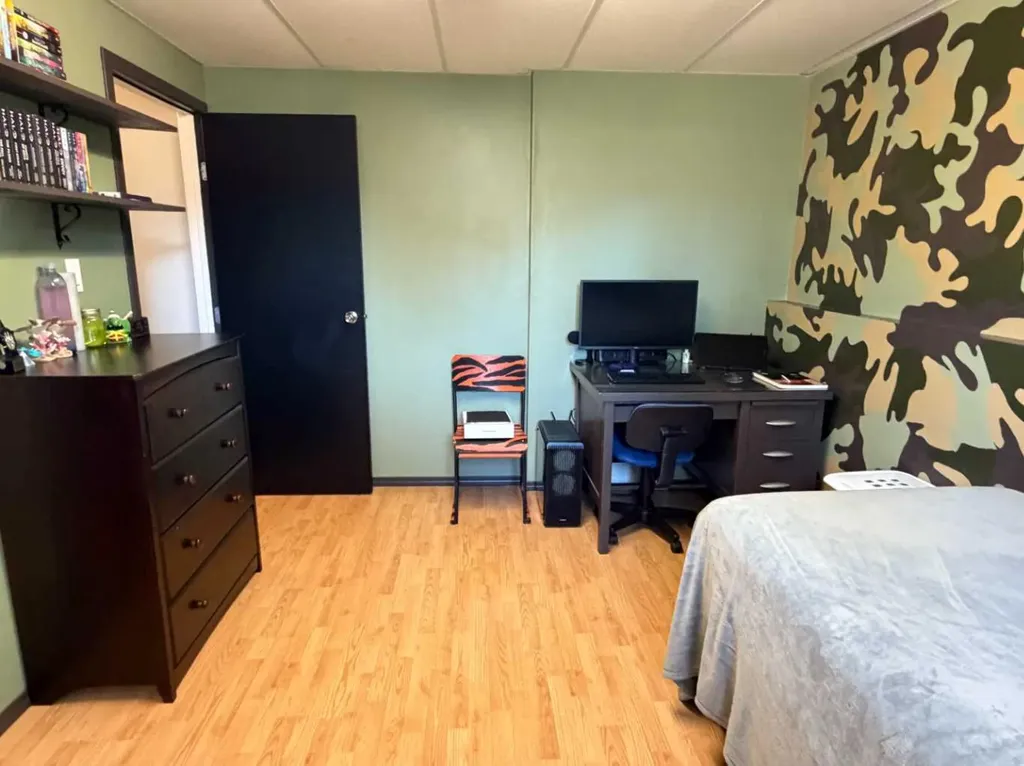 5214 45 Avenue Taber AB T1G 1B4