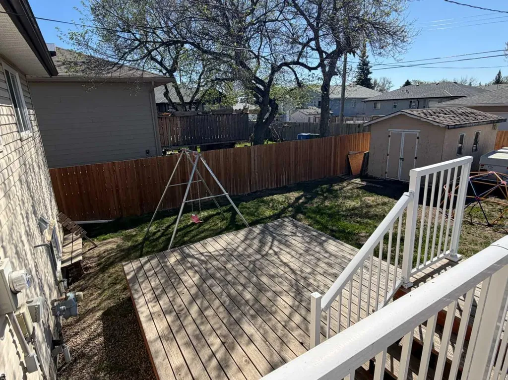 5214 45 Avenue Taber AB T1G 1B4
