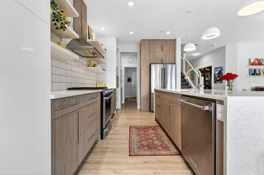 95 Howse Road NE Calgary AB T3P 0W9
