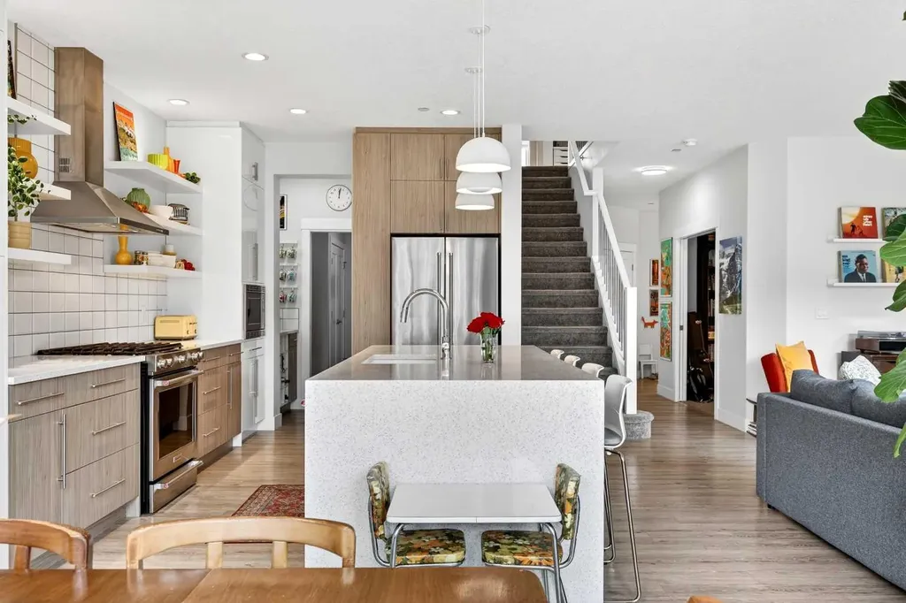 95 Howse Road NE Calgary AB T3P 0W9
